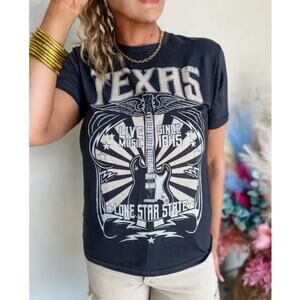 Texas Guitar Tee size L New with Tags